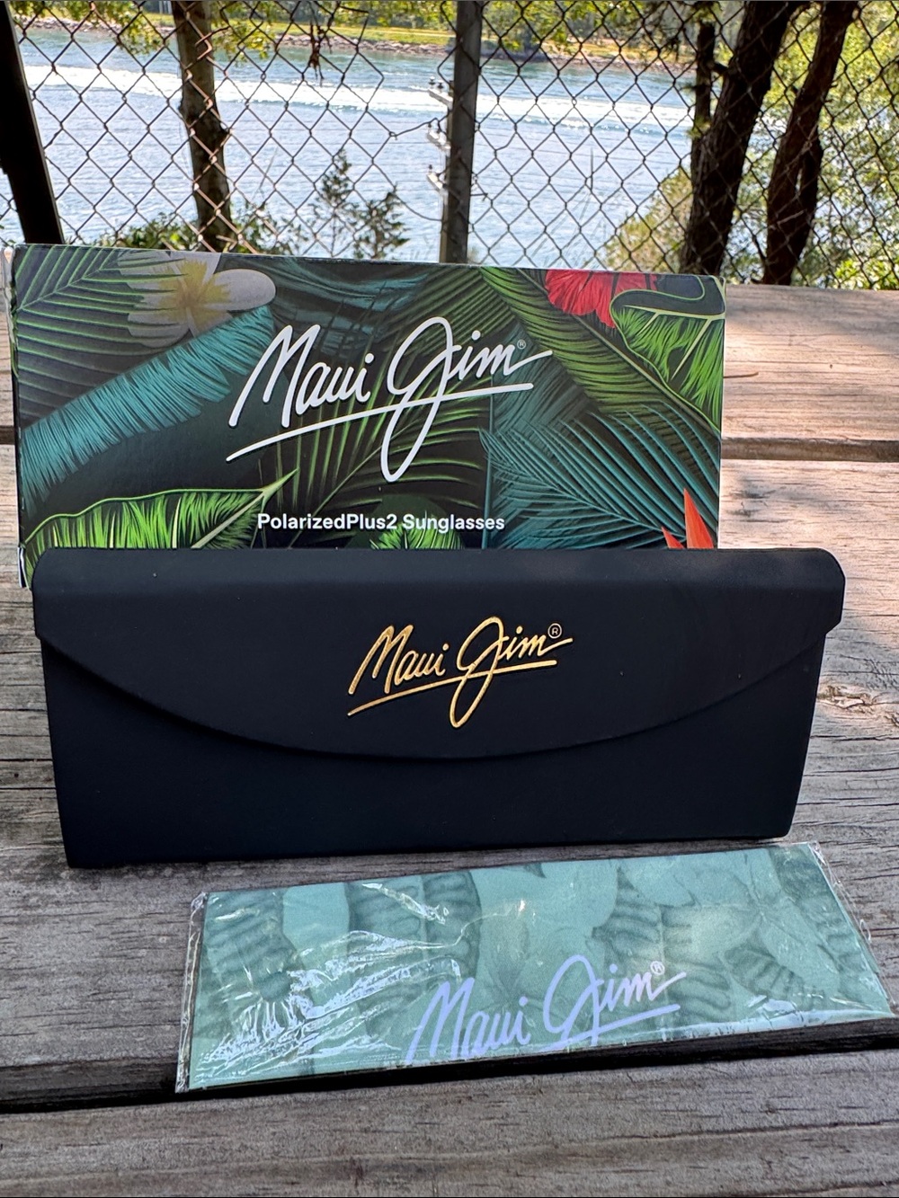 Maui Jim Rose Pua Pink Tortoiseshell Sunglasses with Rose Gold Lenses - Picture 9 of 16